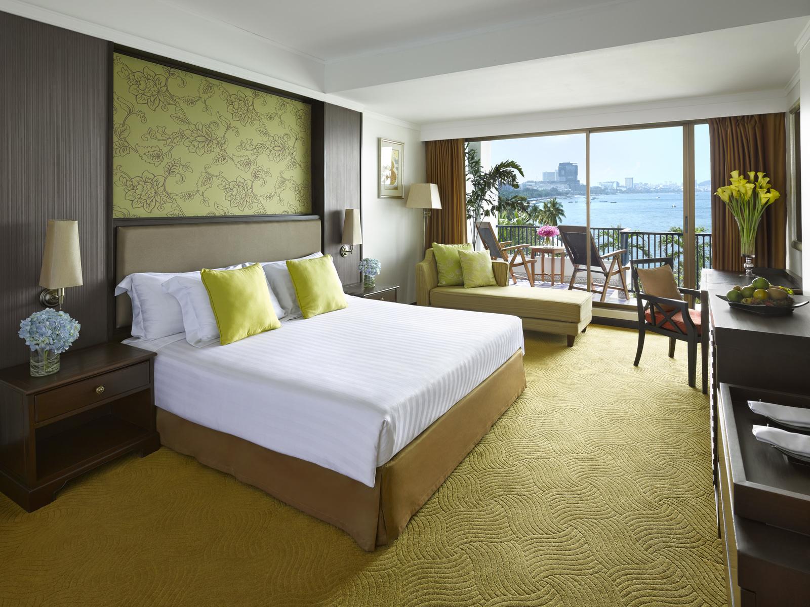 Отели в паттайе отзывы. Паттайя. Dusit Thani Pattaya. Отель Dusit Thani Pattaya. Dusit Thani Pattaya 5*. Тайланд отель Dusit Thani.